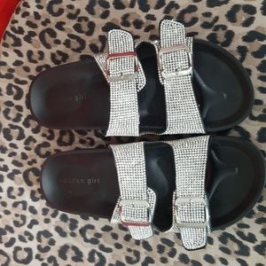 Madden Girl 8.5/9 Bling Sandals